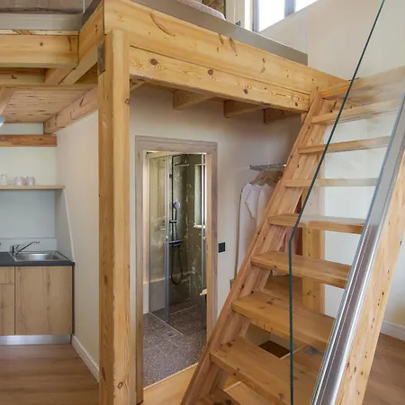 Hotel apartamentowy Driades Luxury *